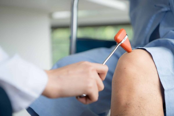 Arthrose du genou : quel dispositif utilisé pour le soulager ?